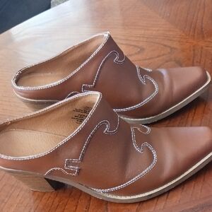 Brown Western Mule Heels